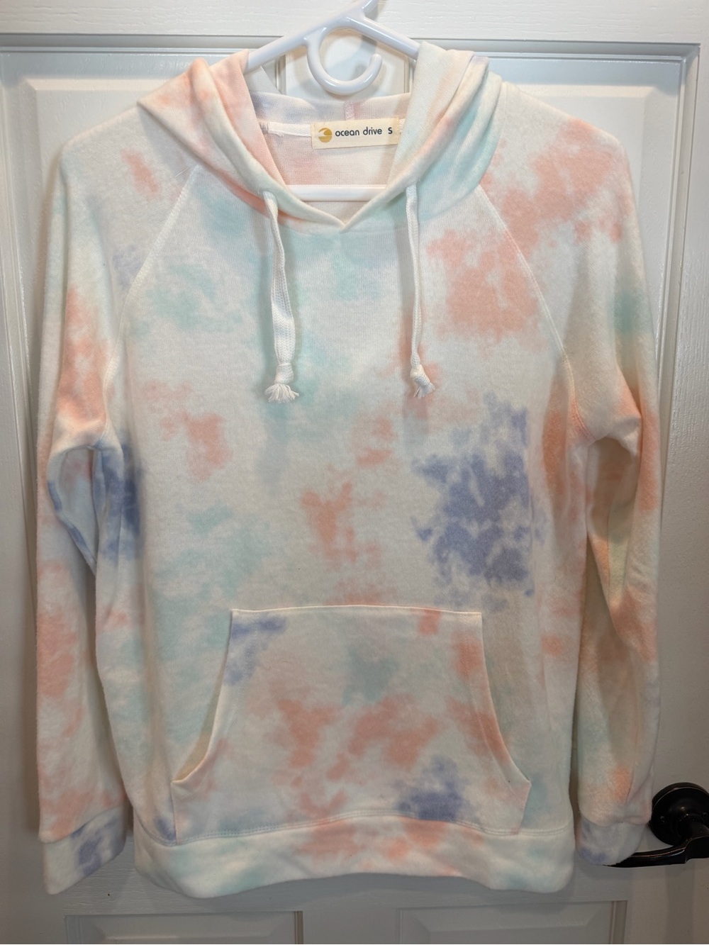 Women’s S Ocean Drive Tie-Dye Hoodie with White, Pastel Mint, Peach & Lavender
